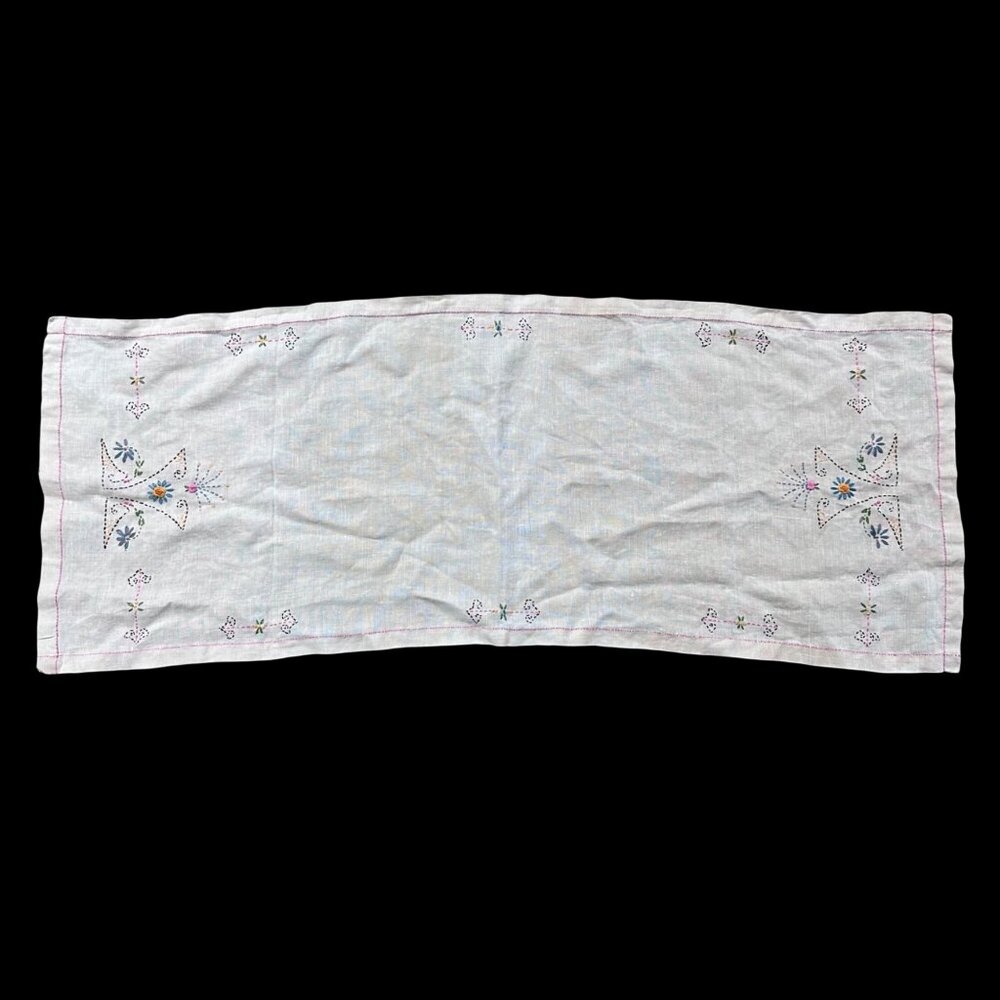 Vintage Floral Table Runner Embroidered Flowers Linen Cottage Farmhouse READ - Picture 2 of 10